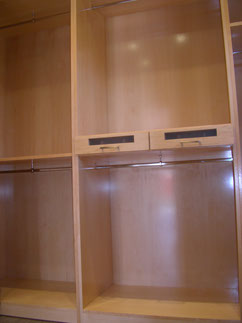 Detalle del barniz en madera de arce